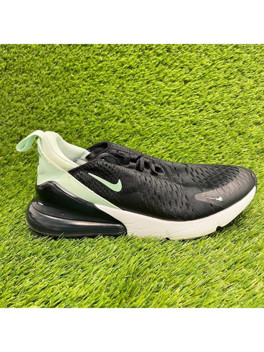 Nike Air Max 270 Womens Size 7.5 Black Green Athletic Running Shoes Sneakers